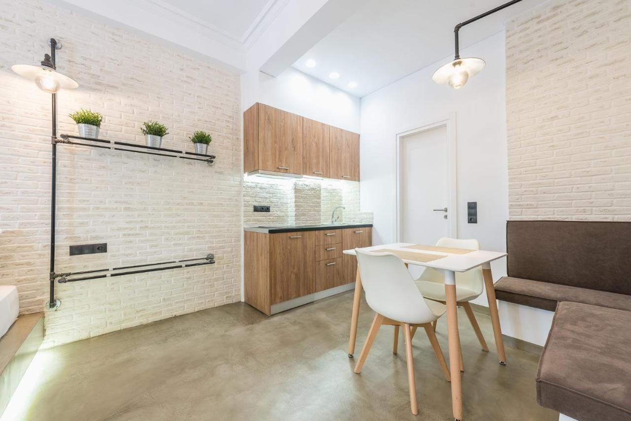 Stylish 1Br Apartment In The Heart Of Koukaki Ateny Zewnętrze zdjęcie