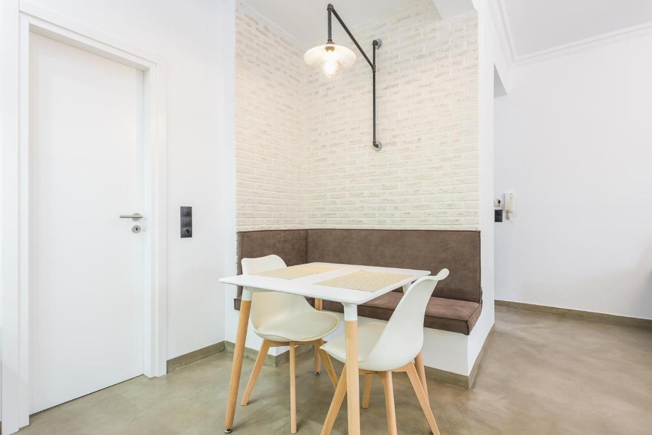 Stylish 1Br Apartment In The Heart Of Koukaki Ateny Zewnętrze zdjęcie